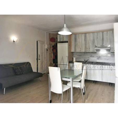 Sprzedaż - Nieruchomości - Mieszkanie - Avenida Juan Carlos I 2