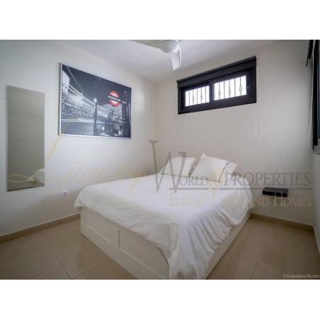 Sprzedaż - Nieruchomości - Mieszkanie - Madroñal 1