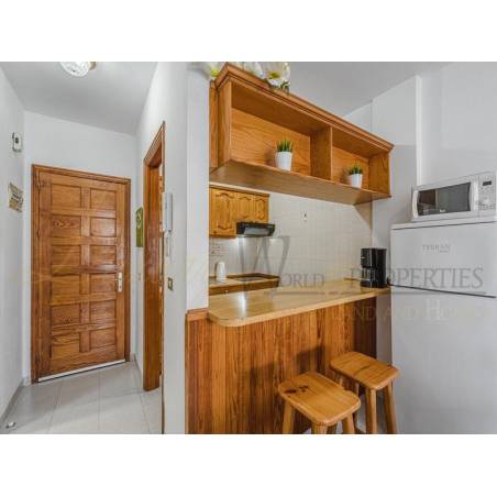 Sprzedaż - Nieruchomości - Mieszkanie - Calle Manuel Ravelo 1