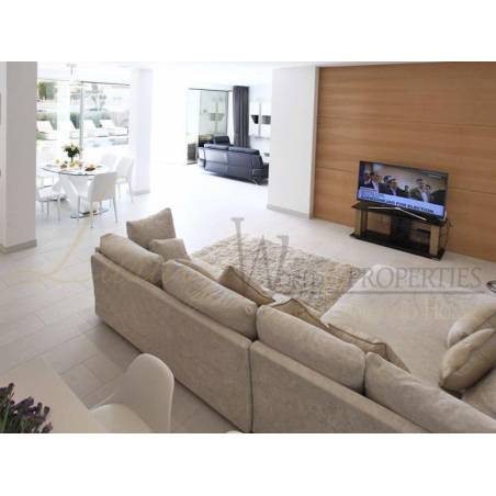 Sprzedaż - Nieruchomości - Dom / Apartament - La Caleta 1