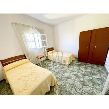 Sprzedaż - Nieruchomości - Dom / Apartament - Tejina de Isora 1