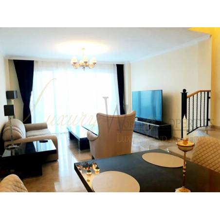 Sprzedaż - Nieruchomości - Dom / Apartament - Calle Alcalde Juan García Dorta 1