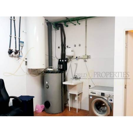 Sprzedaż - Nieruchomości - Dom / Apartament - Calle Alcalde Juan García Dorta 1