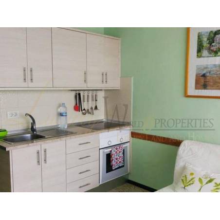Sprzedaż - Nieruchomości - Mieszkanie - Calle Alfonso Ferrer 2