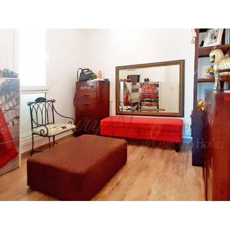 Sprzedaż - Nieruchomości - Dom / Apartament - Avenida Madroñal 1