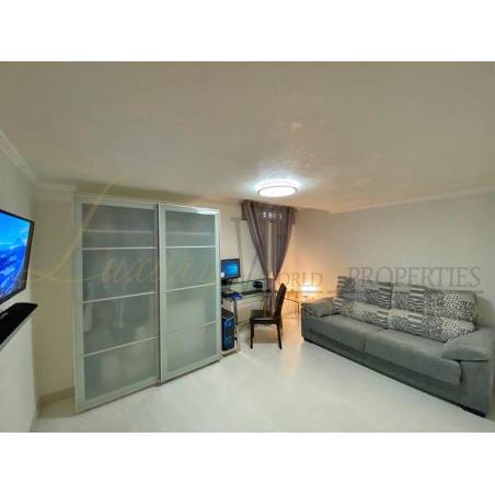 Sprzedaż - Nieruchomości - Dom / Apartament - Calle El Brezo 1