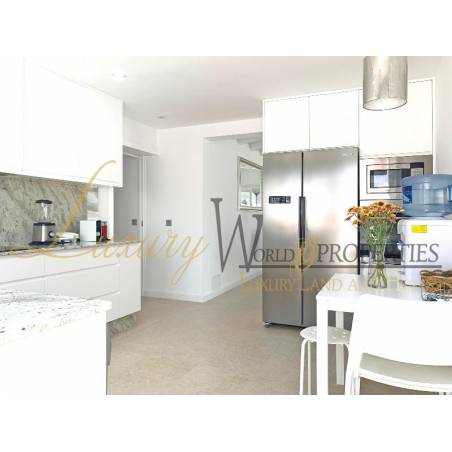 Sprzedaż - Nieruchomości - Dom / Apartament - San Eugenio Alto 2
