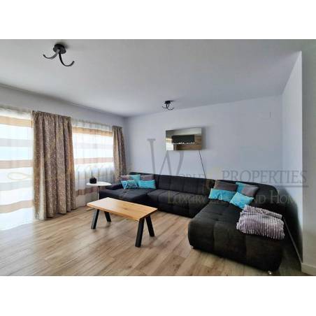 Sprzedaż - Nieruchomości - Dom / Apartament - Calle Extremadura 2