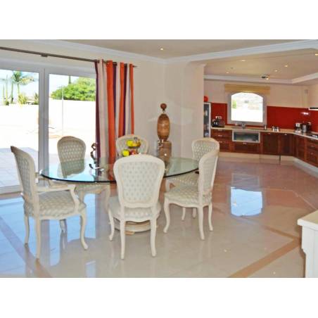 Sprzedaż - Nieruchomości - Dom / Apartament - Playa Paraiso 3