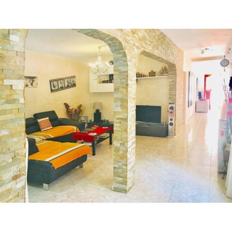 Sprzedaż - Nieruchomości - Mieszkanie - Calle Isla de Gran Canaria 1