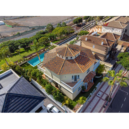 Sprzedaż - Nieruchomości - Dom / Willa - Adeje-El Galeon 1