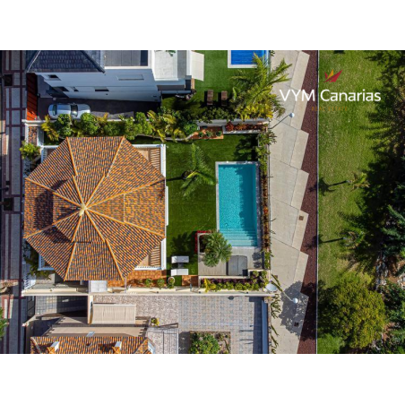 Sprzedaż - Nieruchomości - Dom / Willa - Adeje-El Galeon 1