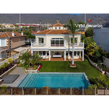 Sprzedaż - Nieruchomości - Dom / Willa - Adeje-El Galeon 1