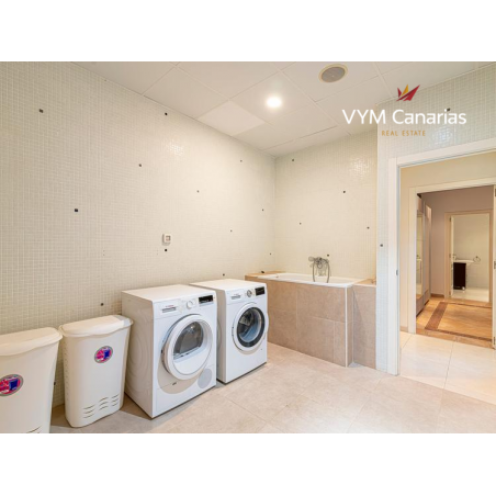 Sprzedaż - Nieruchomości - Dom / Willa - Adeje-El Galeon 1