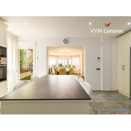 Sprzedaż - Nieruchomości - Dom / Willa - Adeje-El Galeon 1