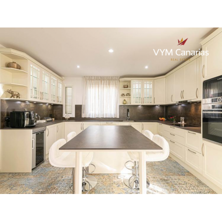 Sprzedaż - Nieruchomości - Dom / Willa - Adeje-El Galeon 1