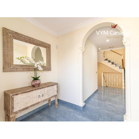 Sprzedaż - Nieruchomości - Dom / Willa - Adeje-El Galeon 1