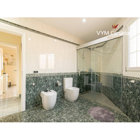 Sprzedaż - Nieruchomości - Dom / Willa - Adeje-El Galeon 1