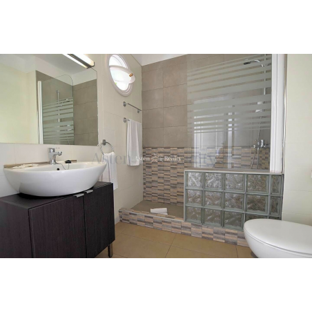 Sprzedaż - Nieruchomości - Apartment - Playa de Fañabe, Adeje 2