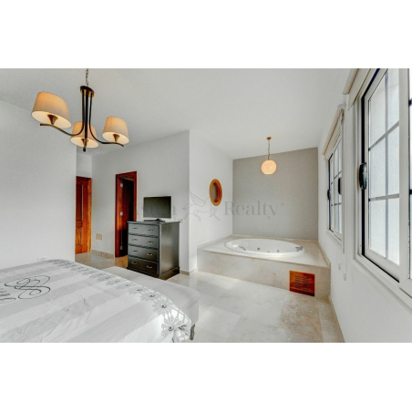 Sprzedaż - Nieruchomości - Penthouse - Las Chafiras, San Miguel de Abona 1