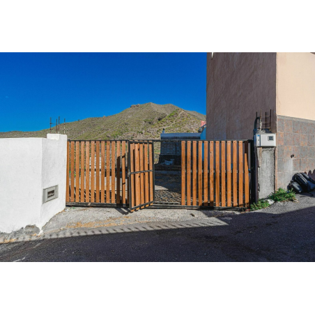 Sprzedaż - Nieruchomości - Land - El Molledo, Santiago del Teide 1