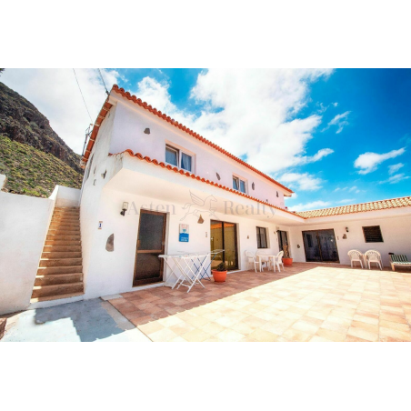 Sprzedaż - Nieruchomości - Estate - Santiago del Teide, Santiago del Teide 1