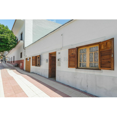 Sprzedaż - Nieruchomości - House - Tamaimo, Santiago del Teide 1