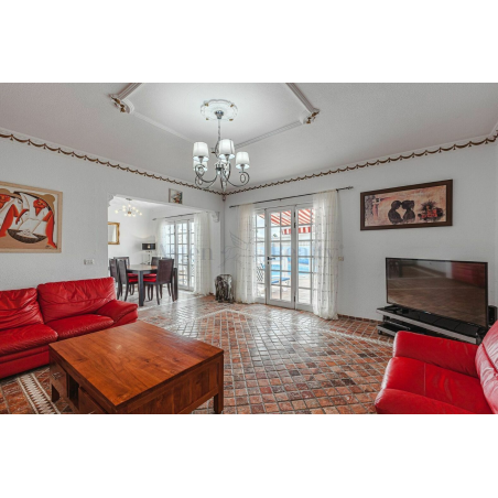 Sprzedaż - Nieruchomości - Villa - Callao Salvaje, Adeje 2